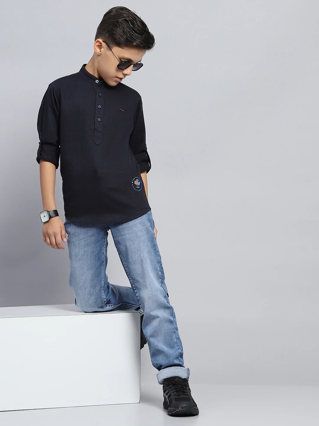 Boys Navy Blue Self Design Band Collar Full Sleeve Shirt - Image 2