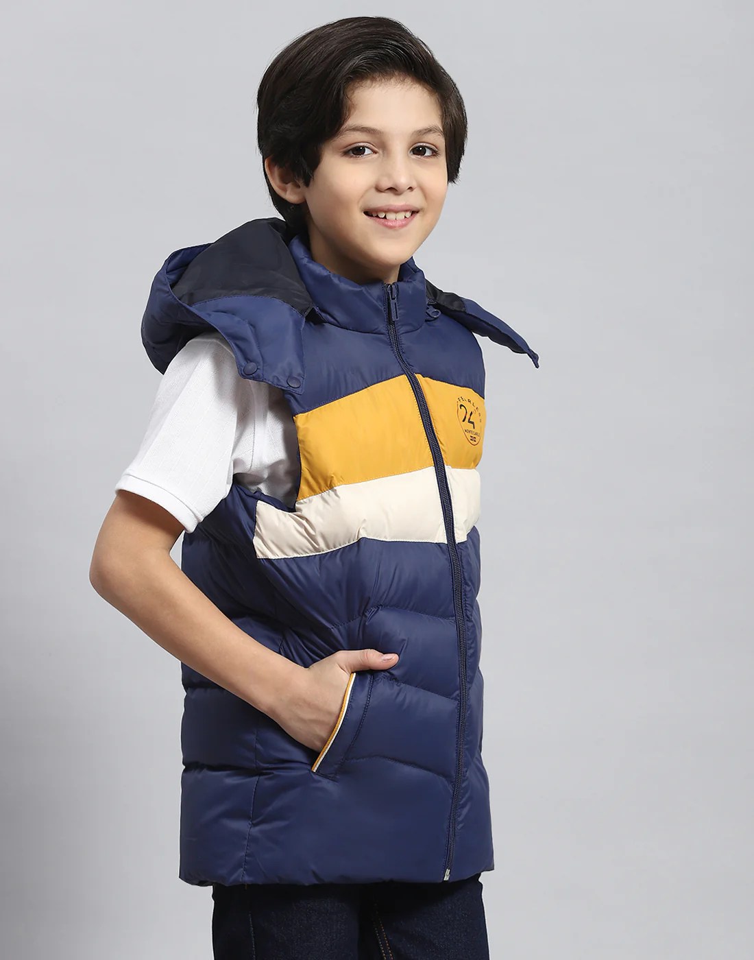 Boys Navy Blue Solid Hooded Sleeveless Boys Jacket - Image 4