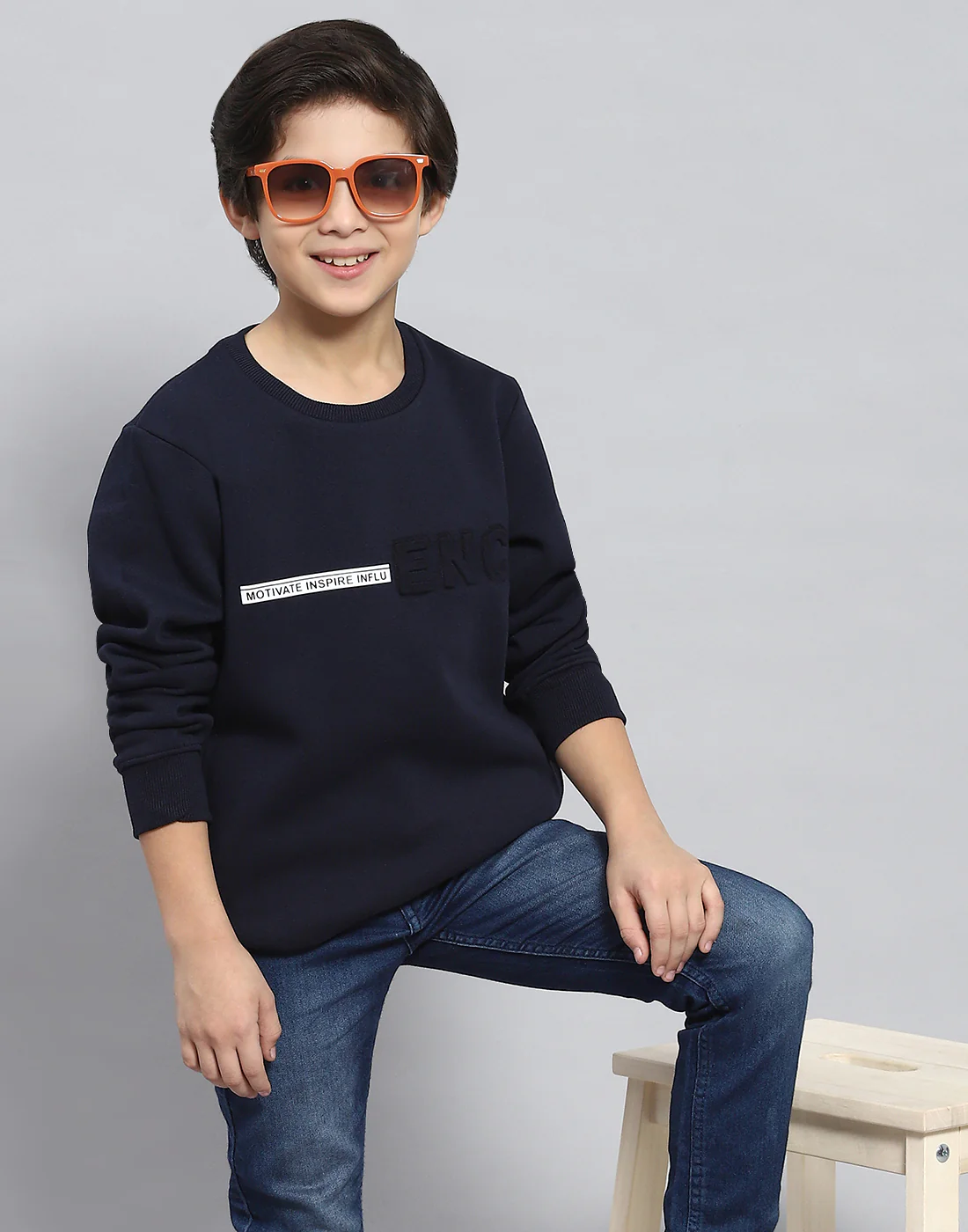 Boys Navy Blue Solid Round Neck Full Sleeve Sweatshirt - Image 6