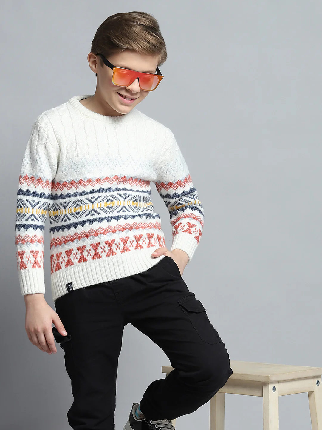 Boys Off White Self Design Round Neck Full Sleeve Pullover - Image 6