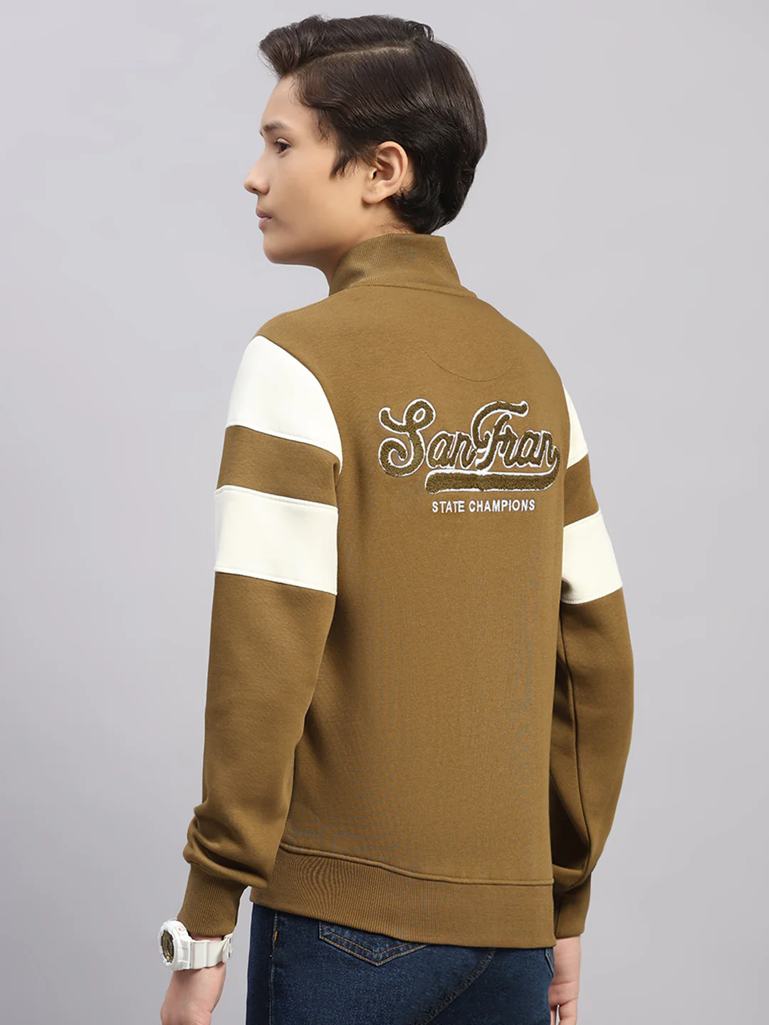 Boys Olive Embroidered Round Neck Full Sleeve Sweatshirt - Image 5