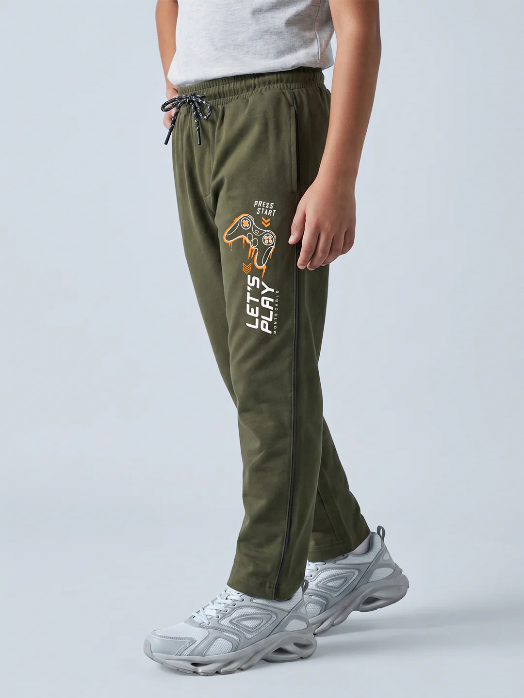 Boys Olive Printed Regular Fit Lower - Image 3