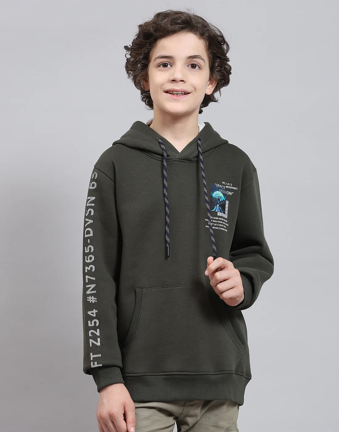 Boys Olive Printed Round Neck Full Sleeve Sweatshirt - Image 3