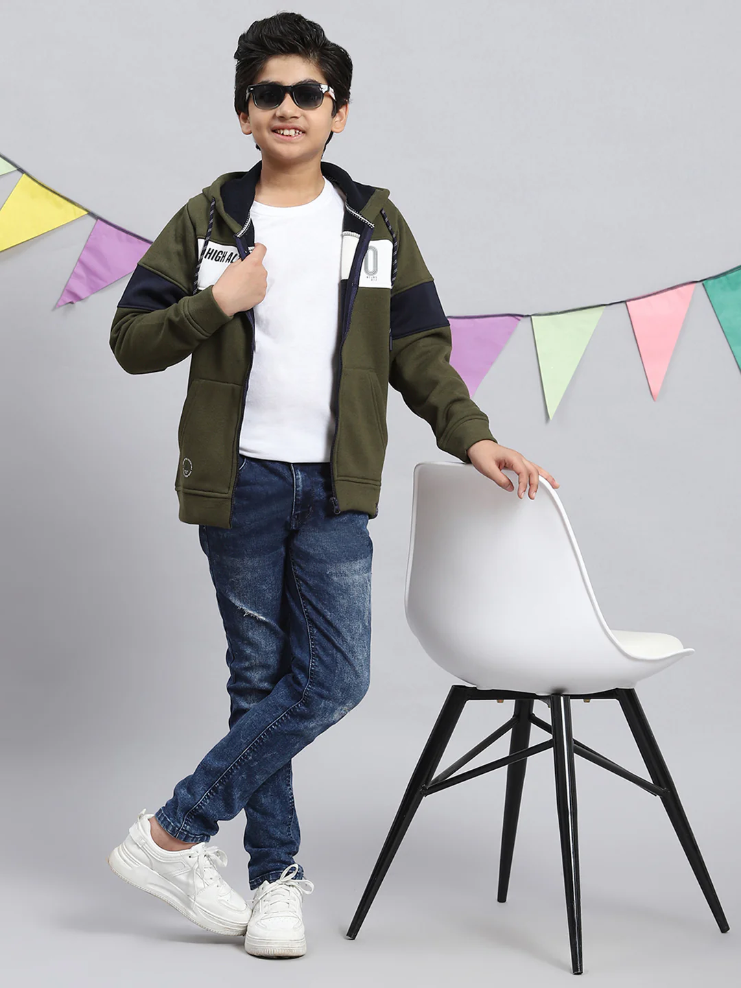 Boys Olive Printed Sweatshirt - Image 5