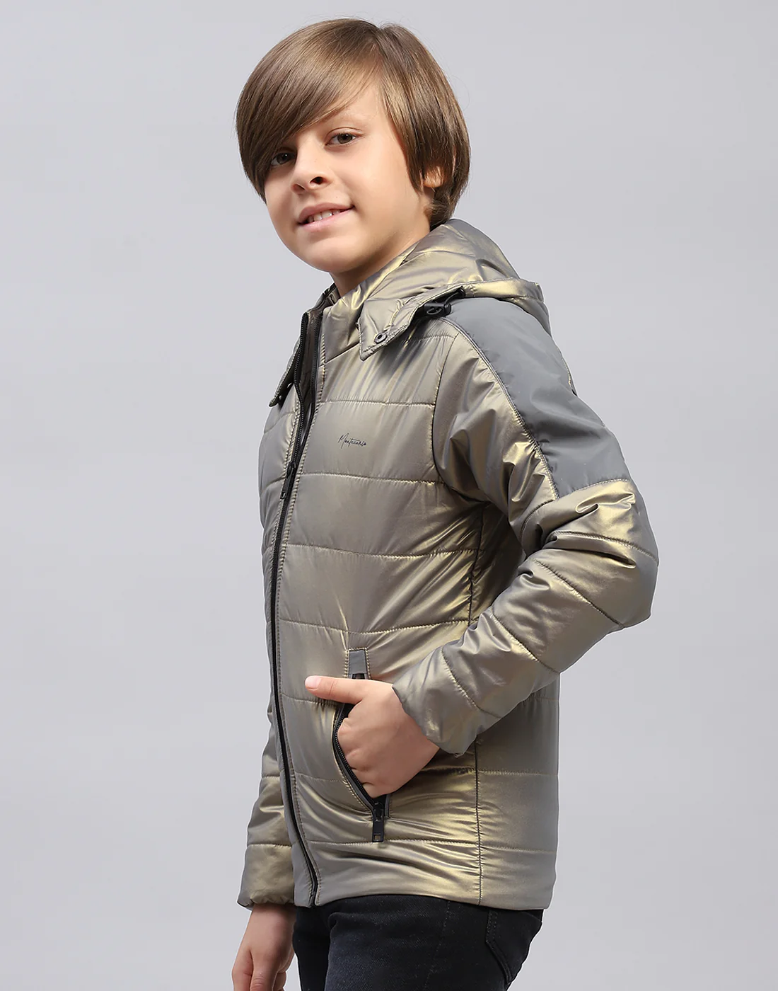 Boys Olive Solid Hooded Full Sleeve Jacket - Image 3