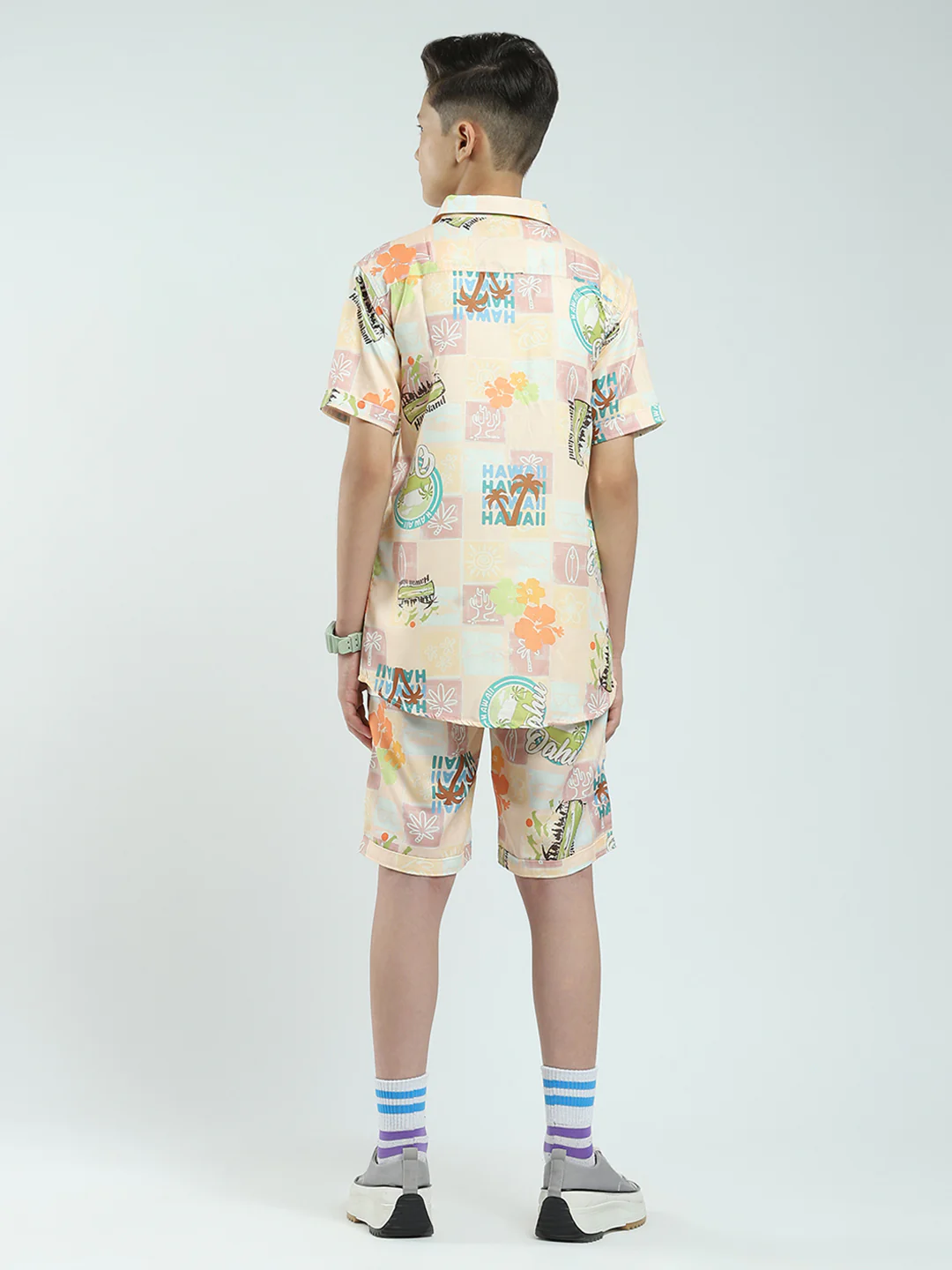 Boys Peach Printed Collar Half Sleeve Cords Set - Image 5