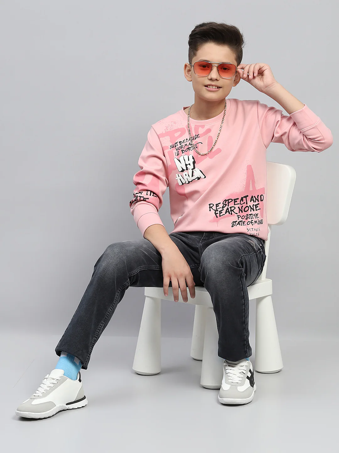 Boys Peach Printed Round Neck Full Sleeve Sweatshirt - Image 2
