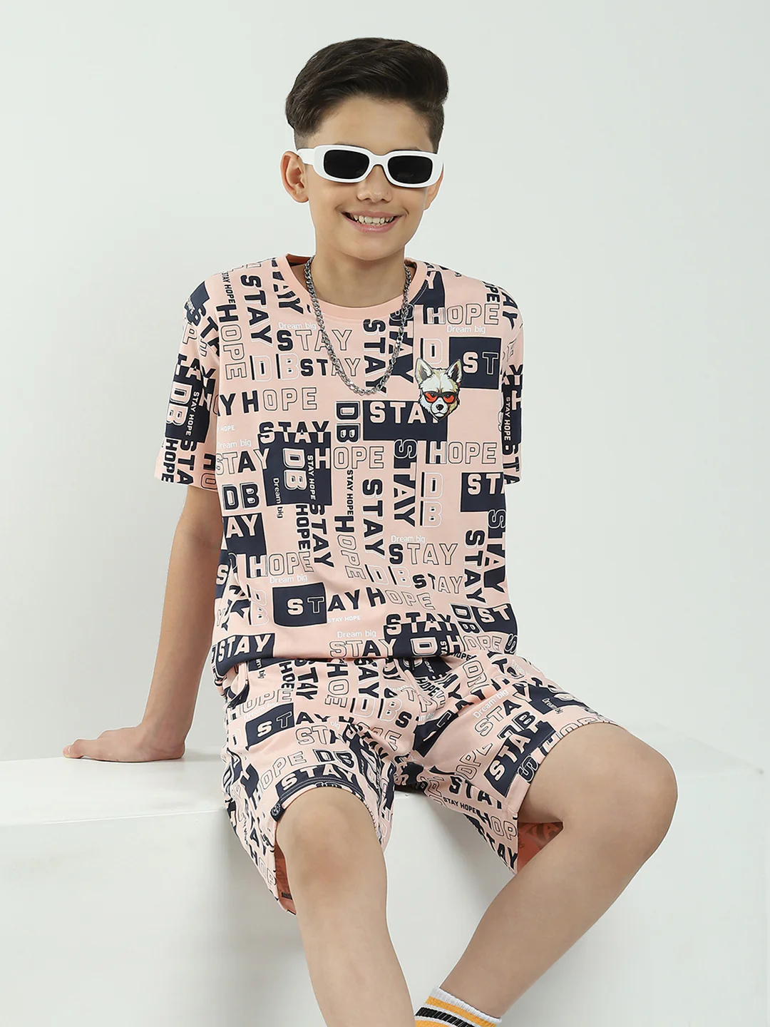 Boys Peach Printed Round Neck Half Sleeve Bermuda Set - Image 6