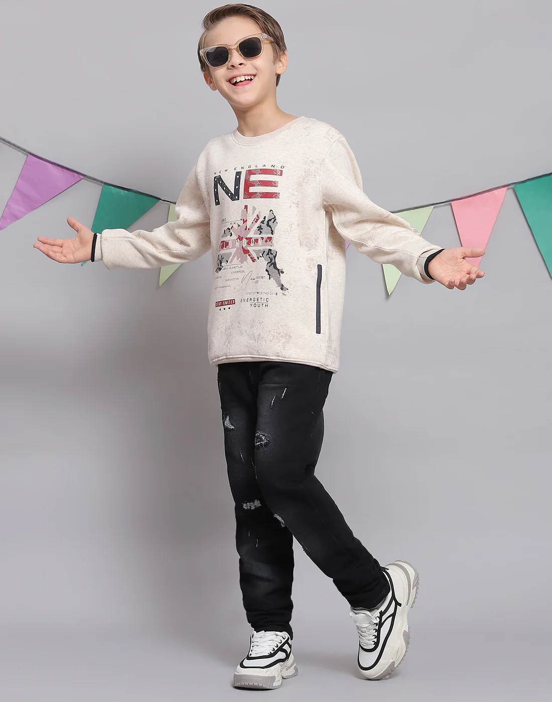 Boys Pink Printed Round Neck Full Sleeve Sweatshirt - Image 5