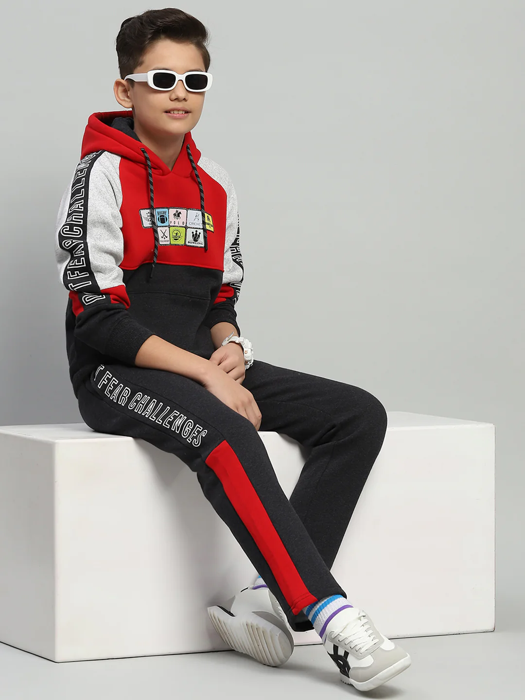 Boys Red & Grey Printed Hooded Full Sleeve Tracksuit - Image 2