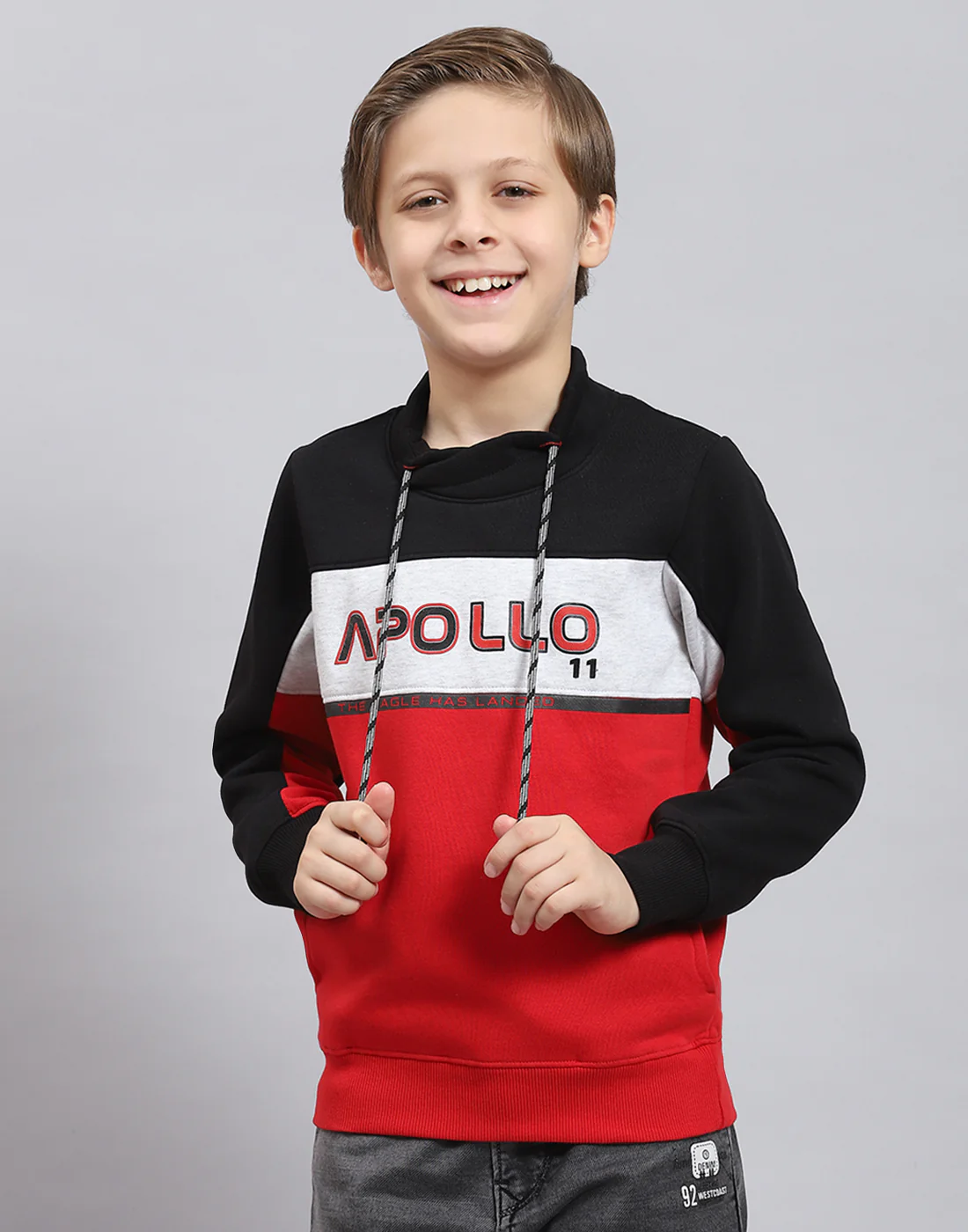 Boys Red Printed F Neck Full Sleeve Sweatshirt - Image 2