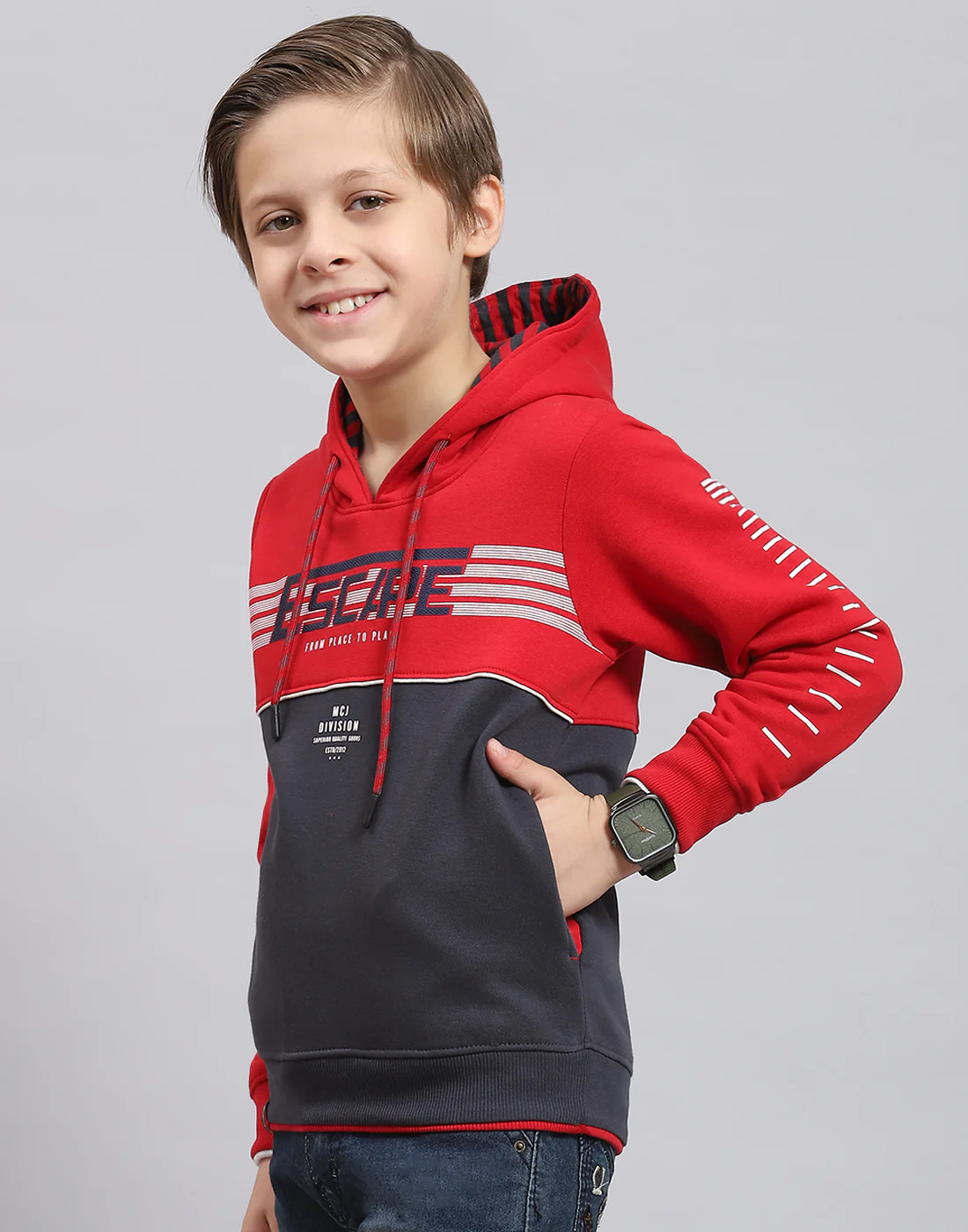 Boys Red Printed Hooded Full Sleeve Sweatshirt - Image 3