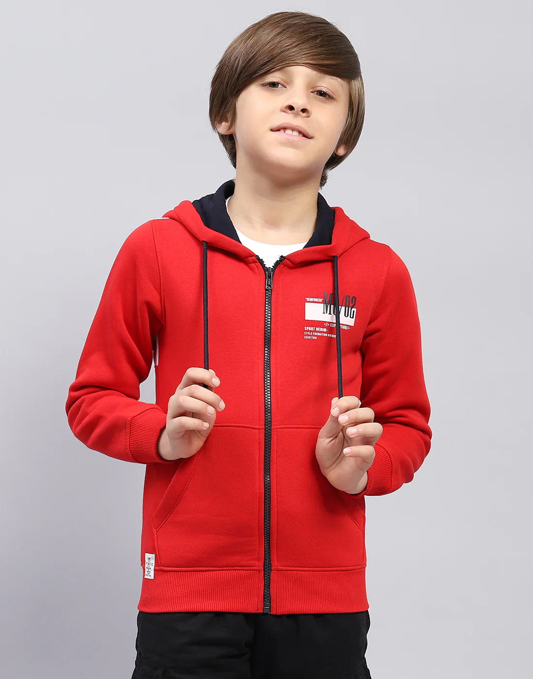 Boys Red Printed Hooded Full Sleeve Sweatshirt - Image 2