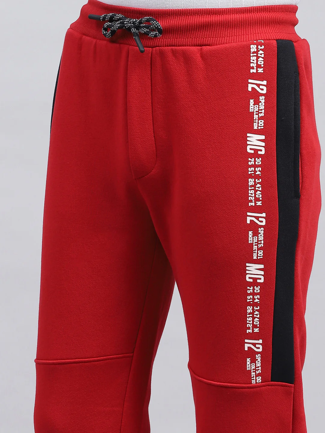 Boys Red Printed Mock Neck Full Sleeve Tracksuit - Image 8