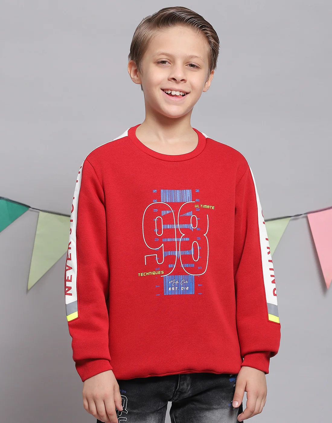 Boys Red Printed Round Neck Full Sleeve Sweatshirt - Image 2