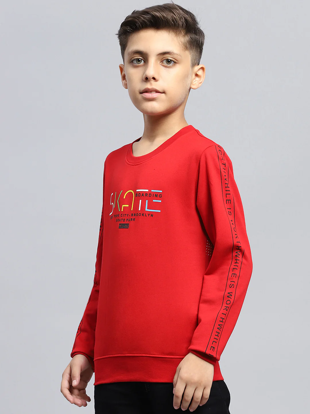 Boys Red Printed Round Neck Full Sleeve Sweatshirt - Image 3