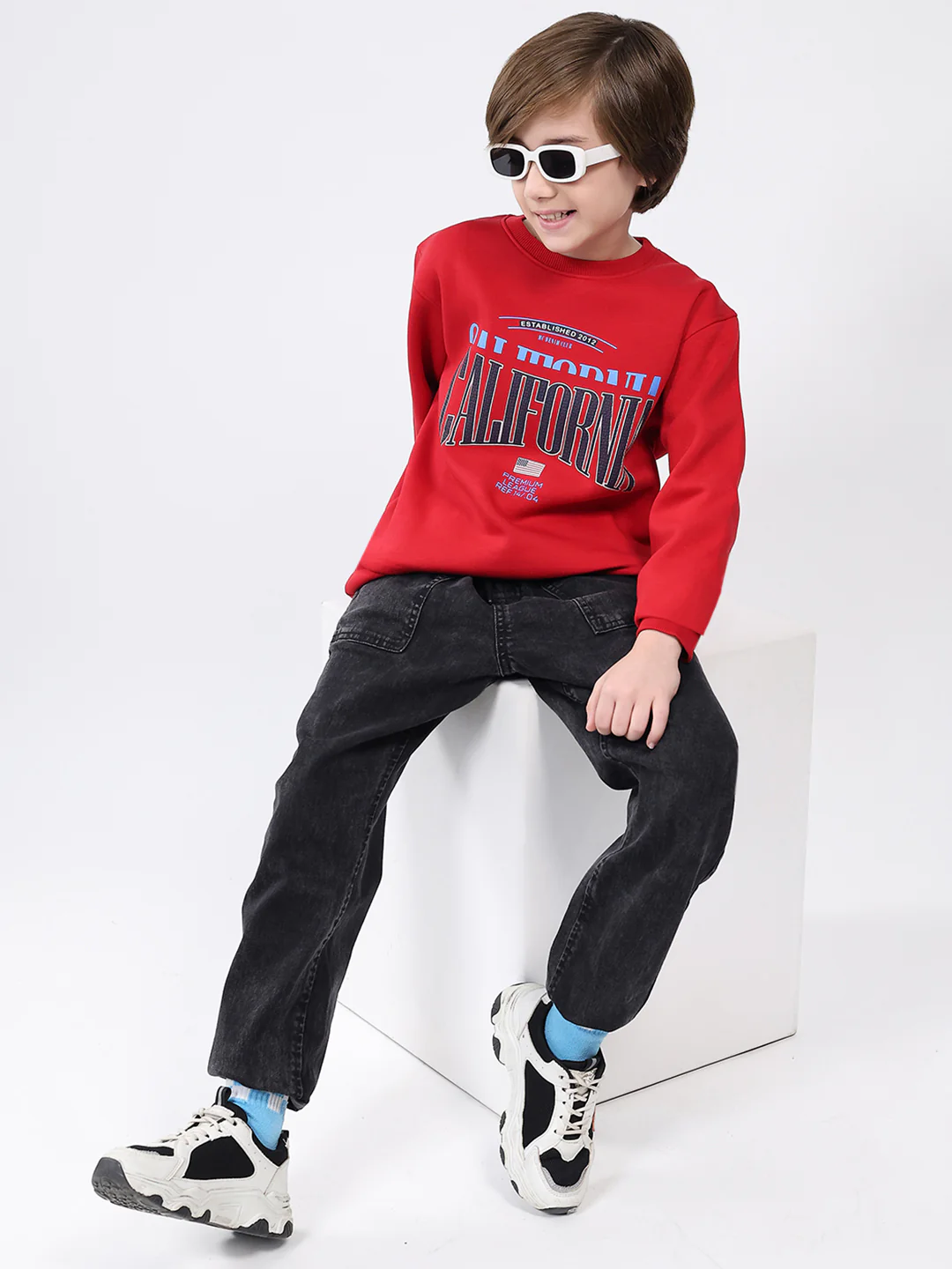 Boys Red Printed Round Neck Full Sleeve Sweatshirt - Image 2