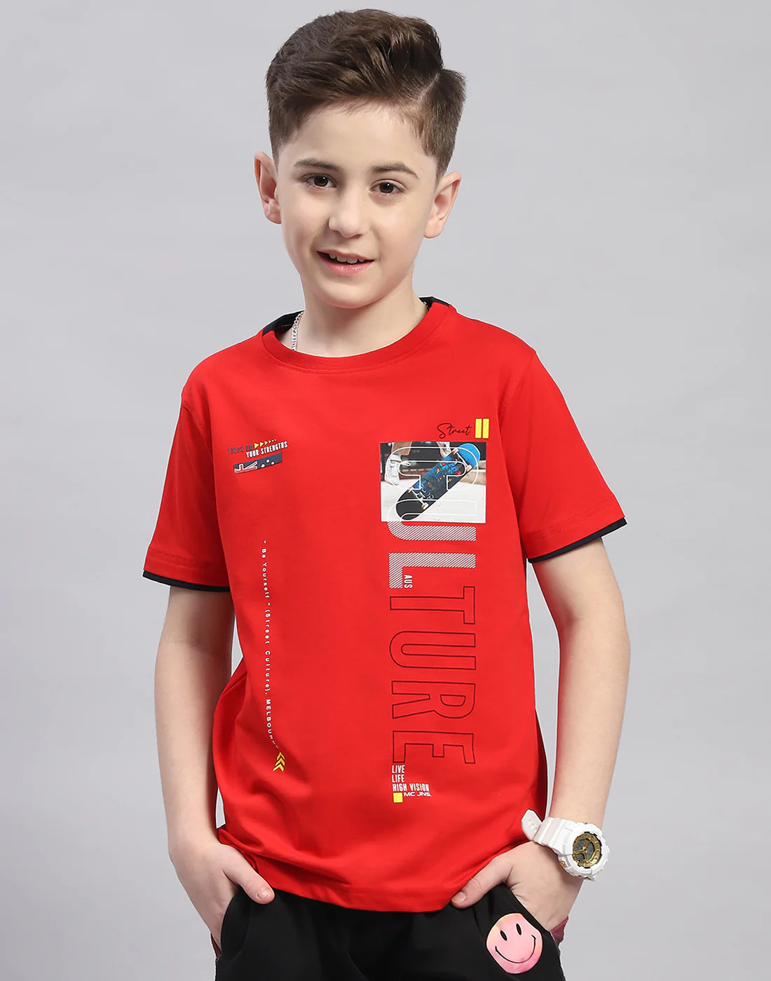 Boys Red Printed Round Neck Half Sleeve T-Shirt - Image 2