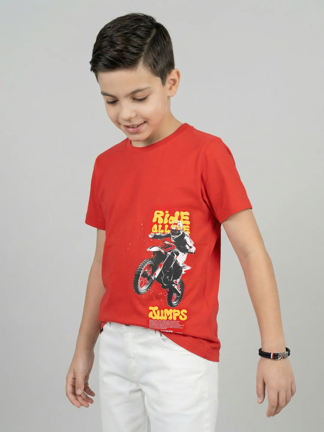 Boys Red Printed Round Neck Half Sleeve T-Shirt - Image 5