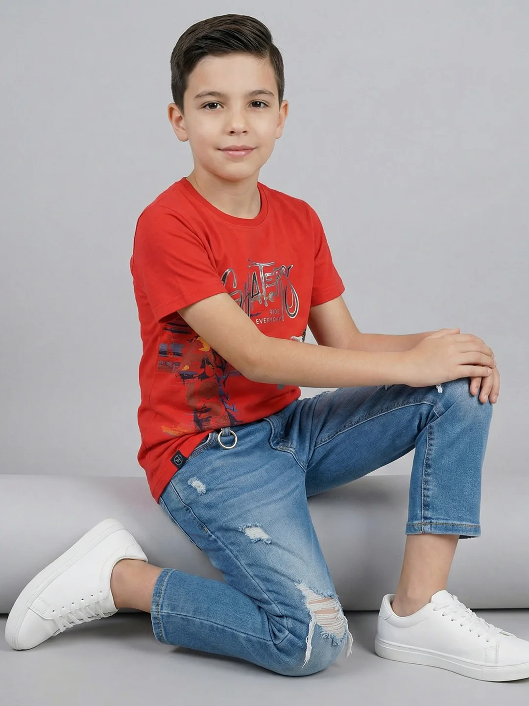 Boys Red Printed Round Neck Half Sleeve T-Shirt - Image 5