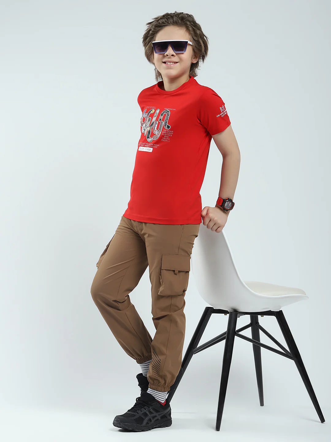 Boys Red Printed Round Neck Half Sleeve T-Shirt - Image 2