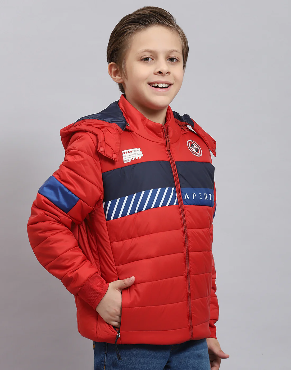 Boys Red Solid Hooded Full Sleeve Boys Jacket - Image 4
