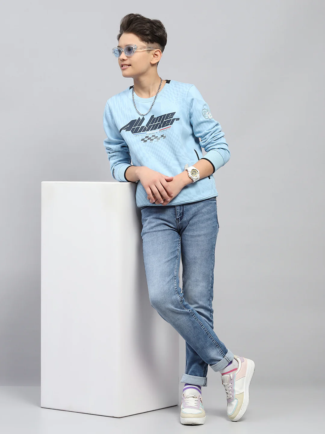 Boys Sky Blue Printed Round Neck Full Sleeve Sweatshirt - Image 2