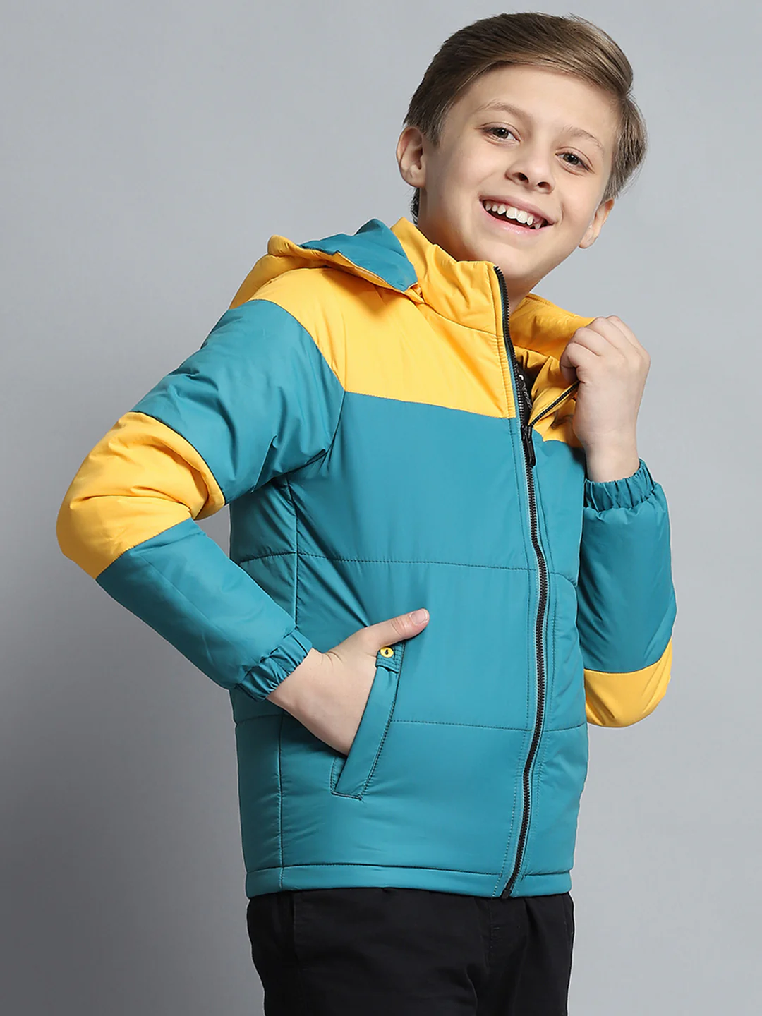 Boys Teal Blue & Yellow Printed Detachable Hood Full Sleeve Jacket - Image 4