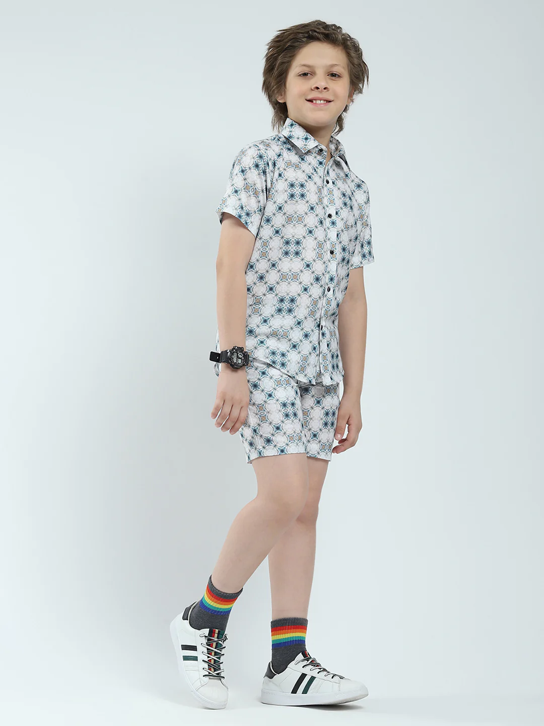 Boys White Printed Collar Half Sleeve Bermuda Set - Image 4