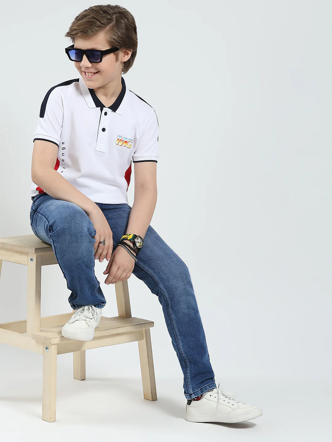 Boys White Printed Collar Half Sleeve T-Shirt - Image 2
