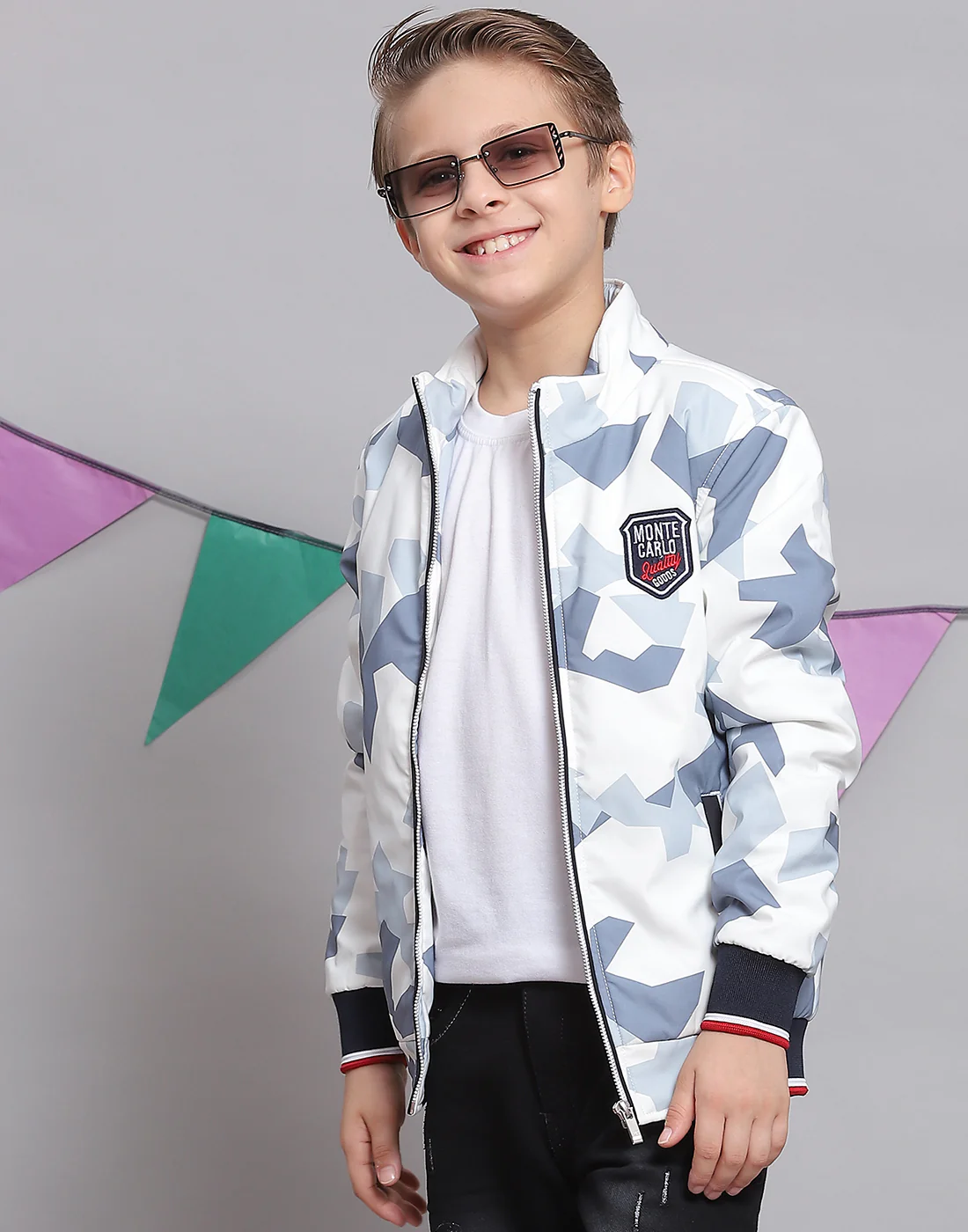 Boys White Printed Hooded Full Sleeve Boys Jacket - Image 3
