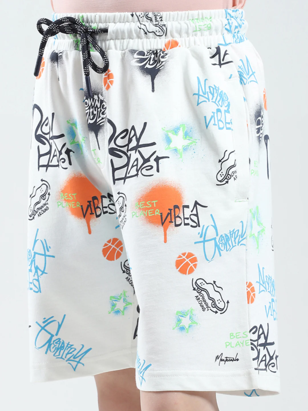 Boys White Printed Regular Fit Bermuda - Image 6
