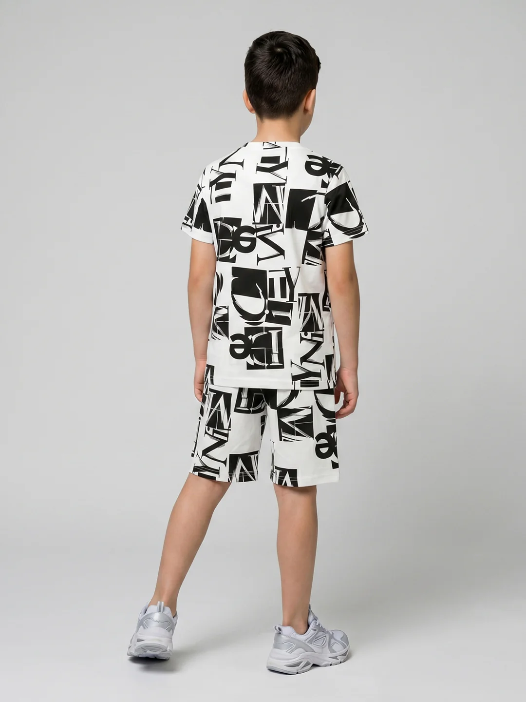 Boys White Printed Round Neck Half Sleeve Cords Set - Image 4