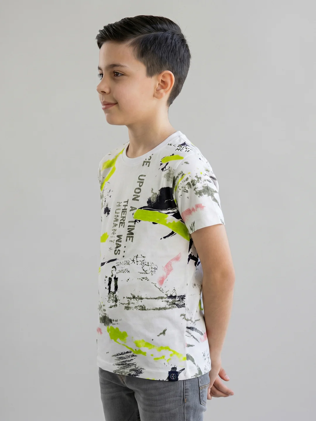 Boys White Printed Round Neck Half Sleeve T-Shirt - Image 2