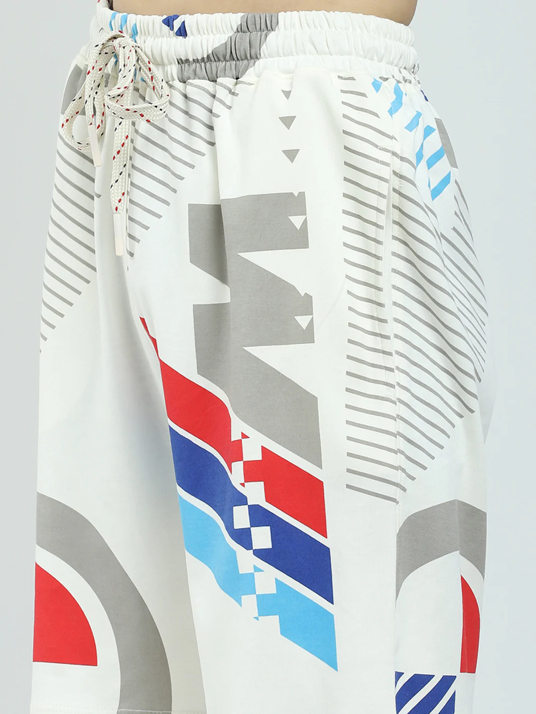 Boys White Printed Round Neck Half Sleeve Bermuda Set - Image 9