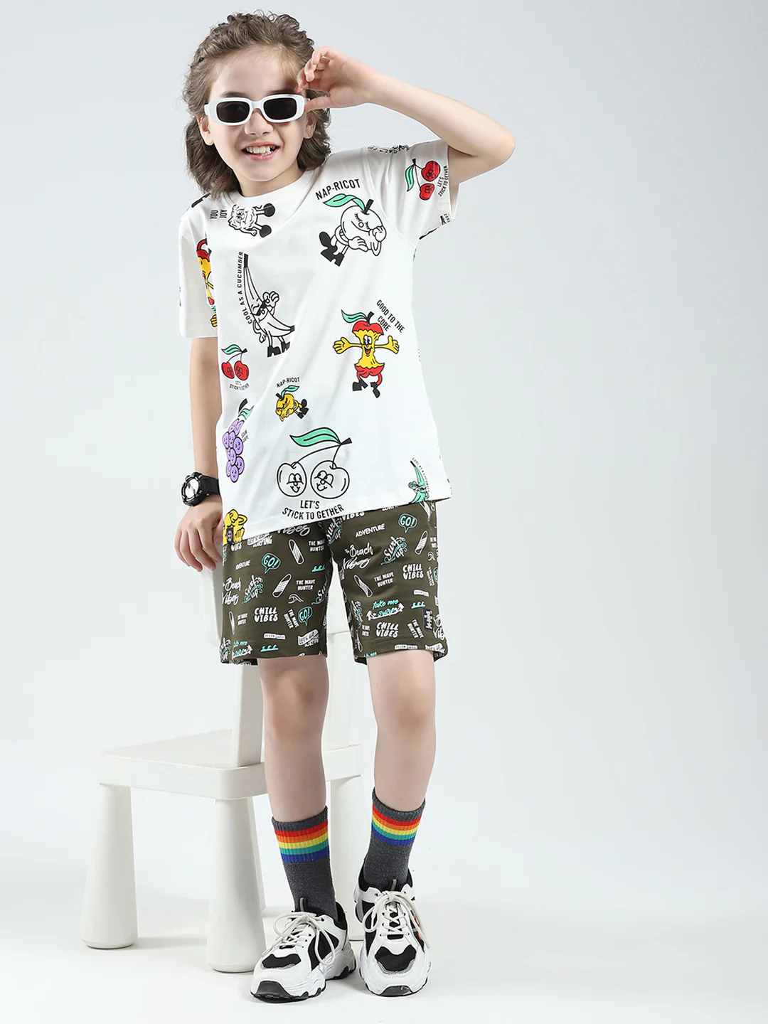Boys White Printed Round Neck Half Sleeve T-Shirt - Image 2