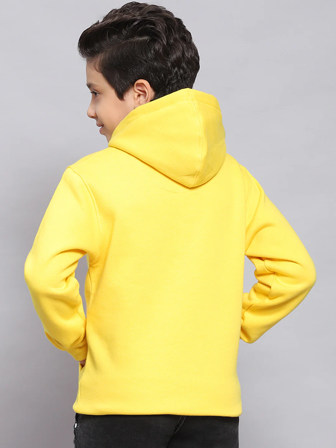 Boys Yellow Printed Hooded Full Sleeve Sweatshirt - Image 5