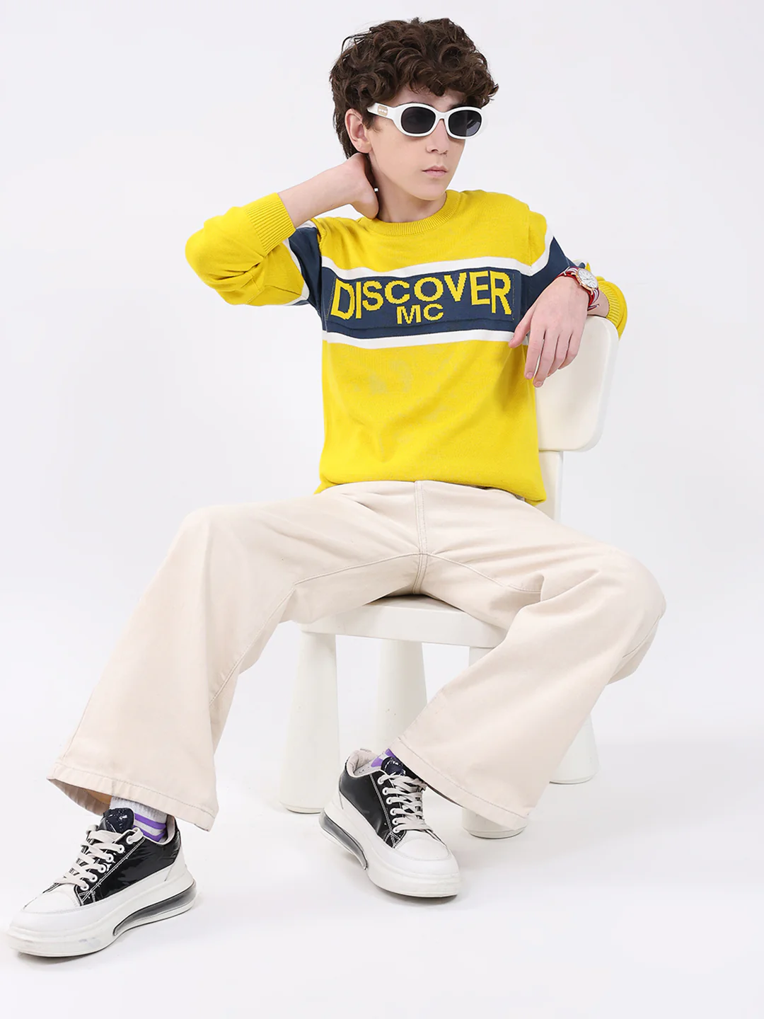 Boys Yellow Printed Round Neck Full Sleeve Pullover - Image 2