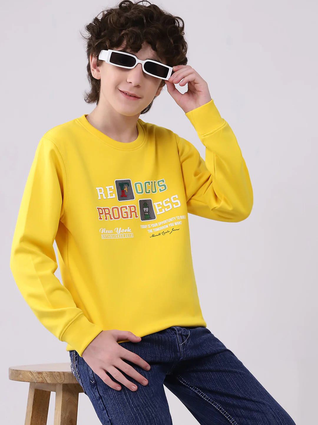 Boys Yellow Printed Round Neck Full Sleeve Sweatshirt - Image 6