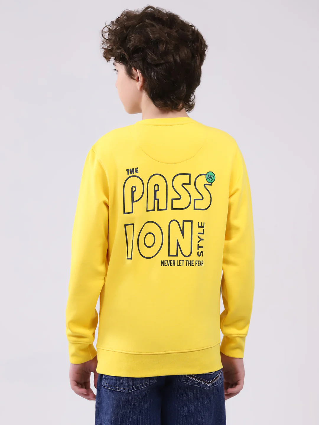 Boys Yellow Printed Round Neck Full Sleeve Sweatshirt - Image 5