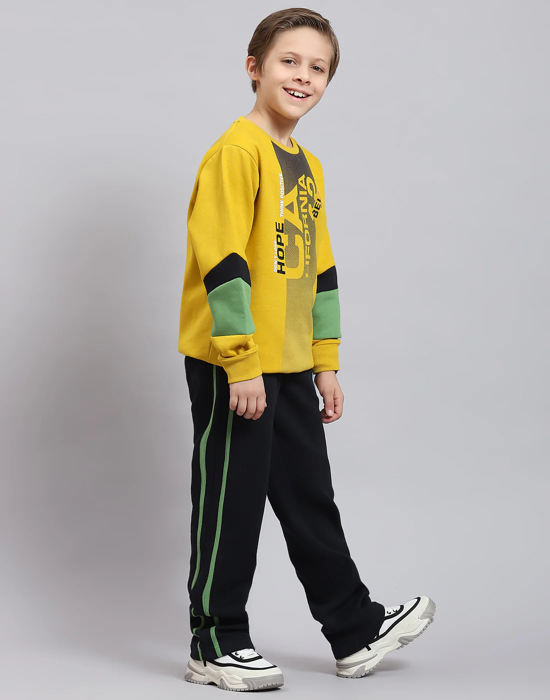 Boys Yellow Printed Round Neck Full Sleeve Tracksuit - Image 4