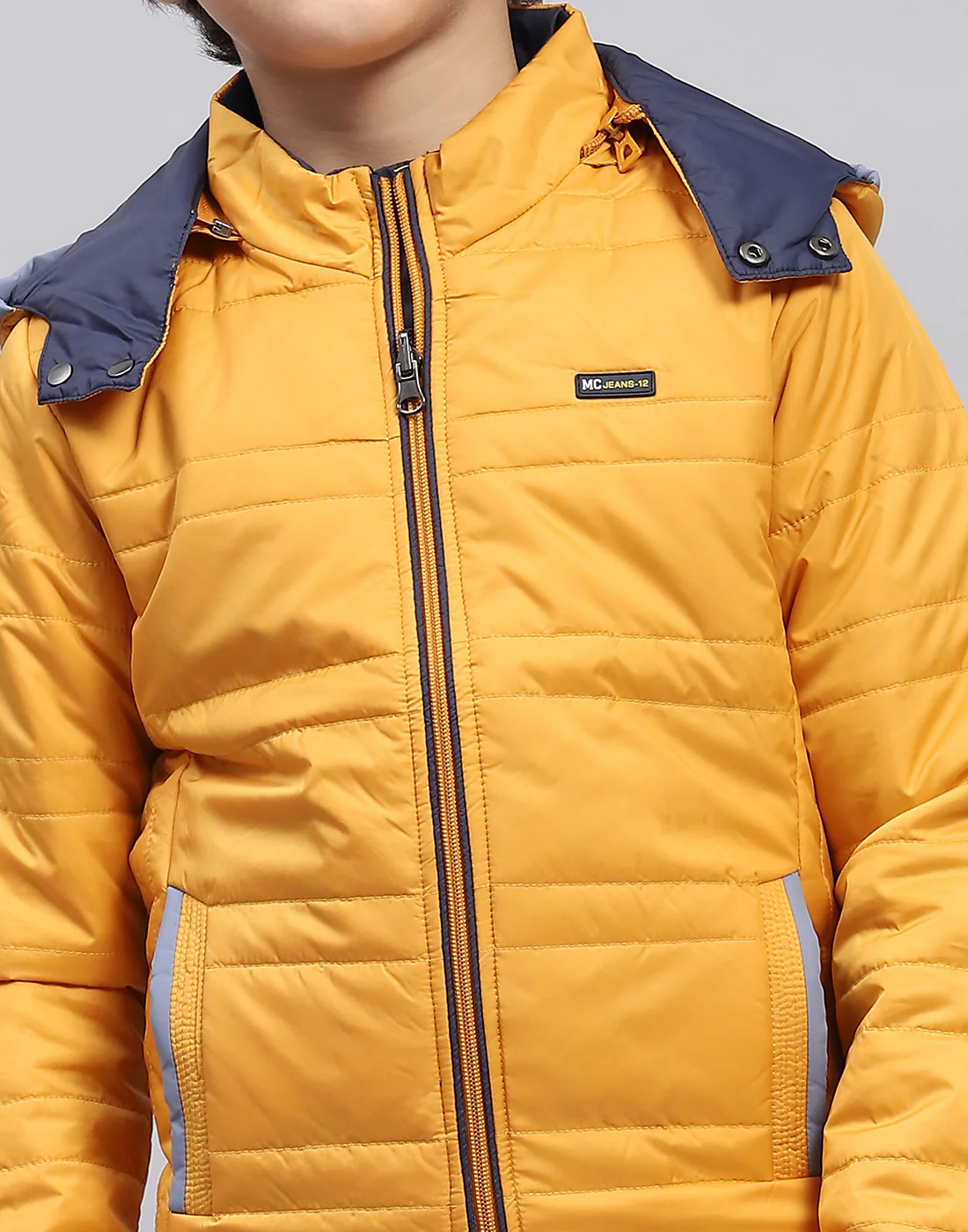 Boys Yellow Solid Hooded Full Sleeve Jacket - Image 11