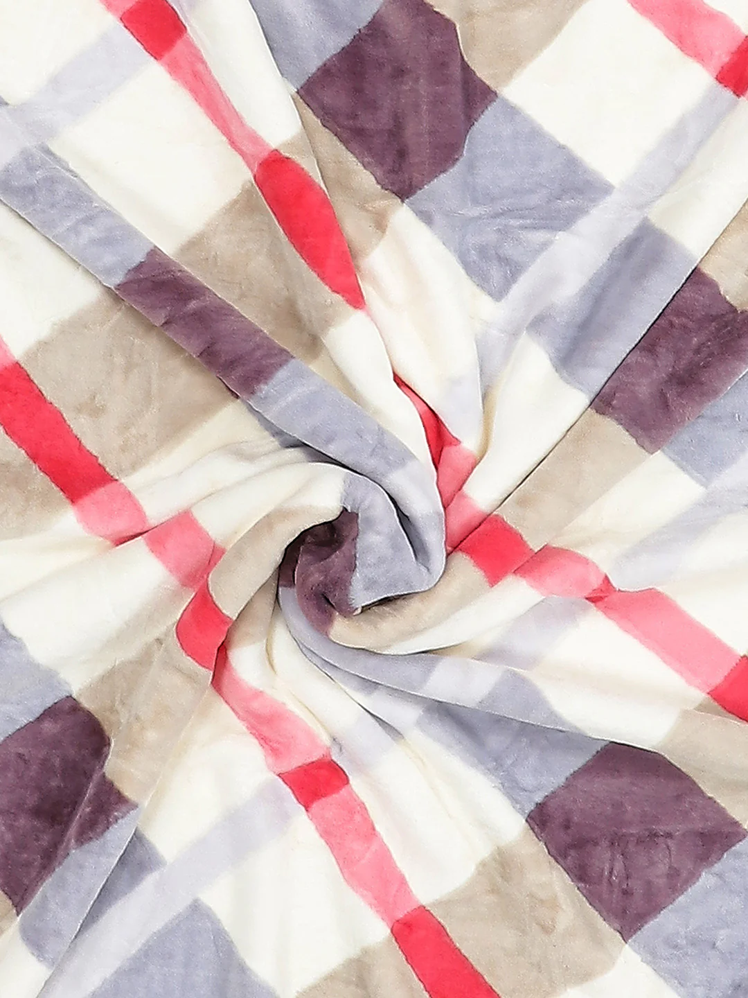 Checkered Double Bed Blanket for Heavy Winter -2 Ply - Image 7