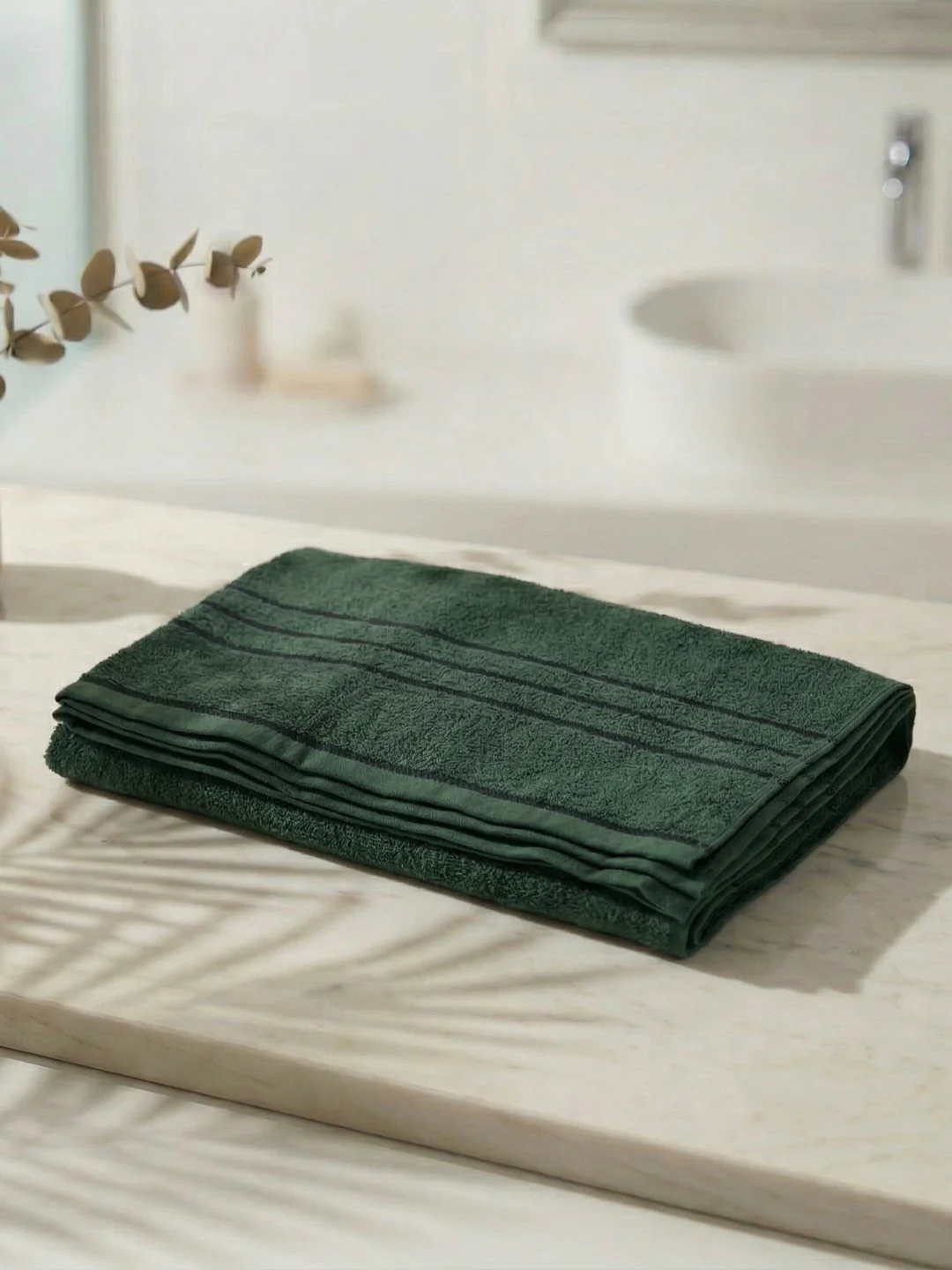 Essential Green 100% Cotton Solid 340 GSM Bath Towel Soho 1 Pc Pvc Pack - Image 2