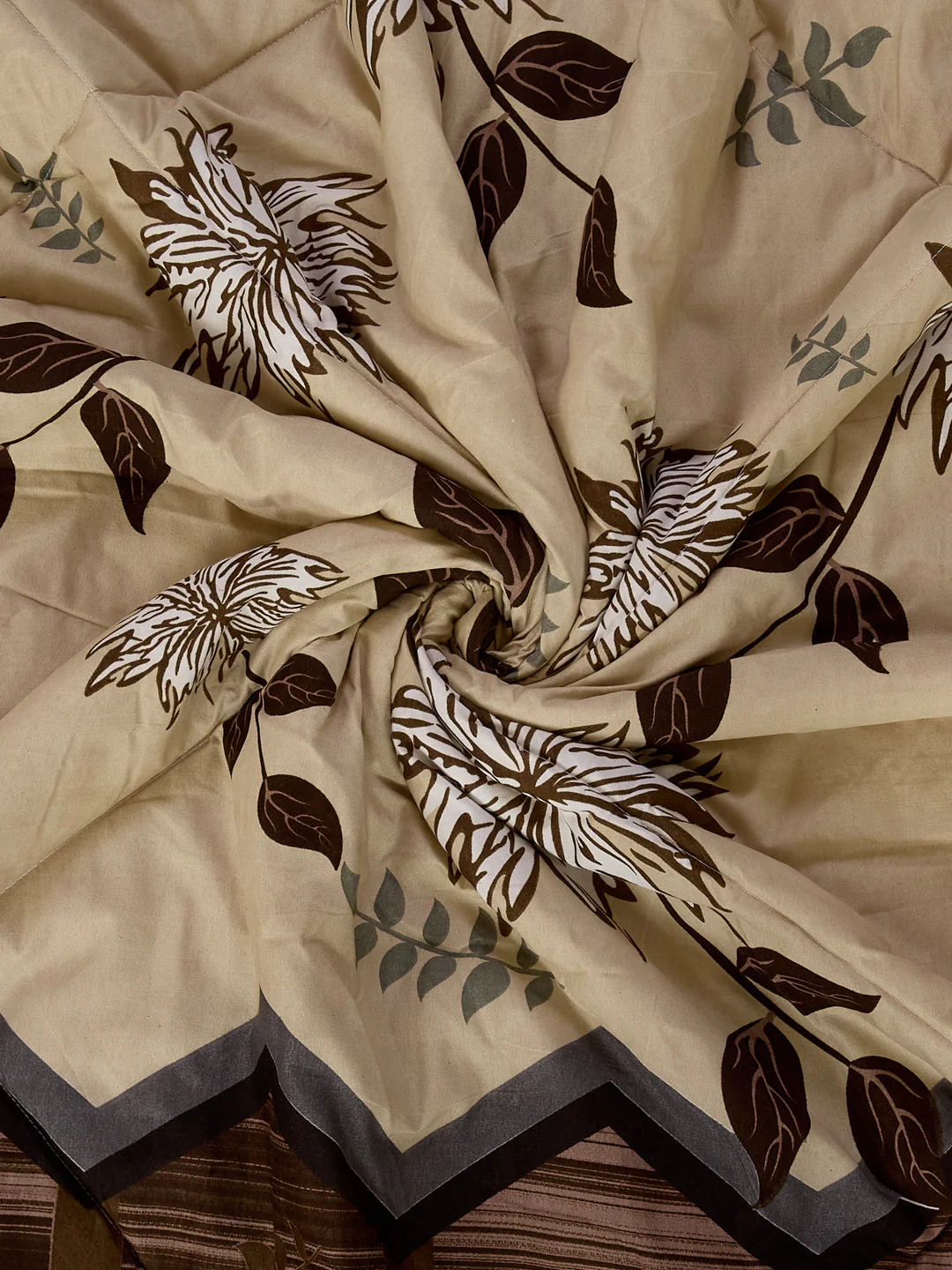 Floral Print Single Bed 3 Ply 105 GSM Comforter Timeless Collection Weight 950 g - Image 7