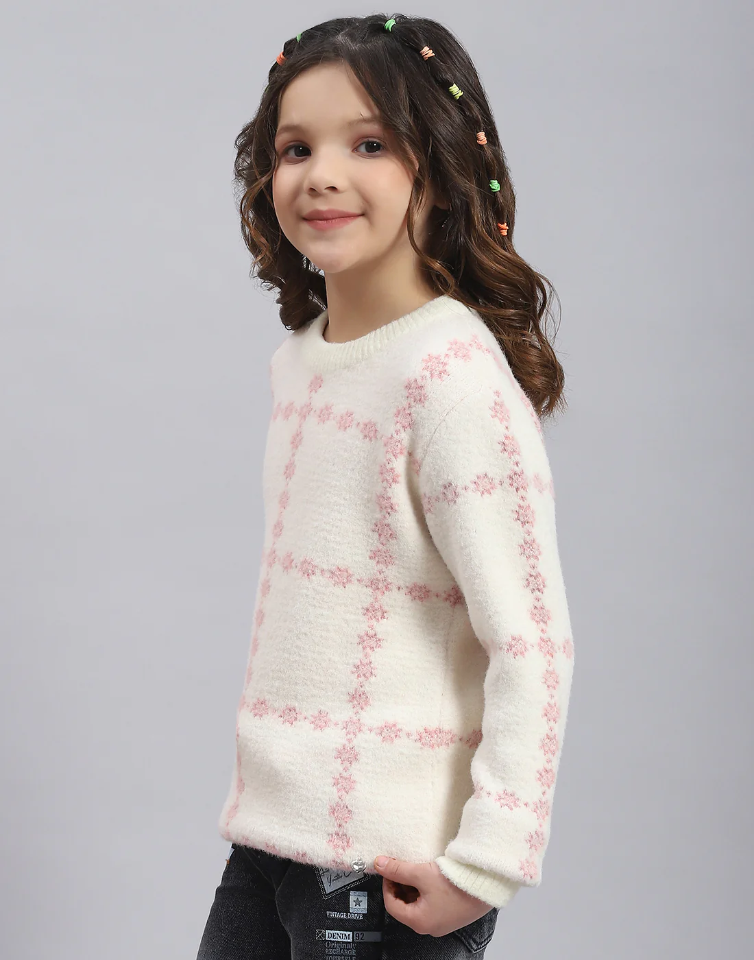 Girls Beige Self Design Round Neck Full Sleeve Sweater - Image 3