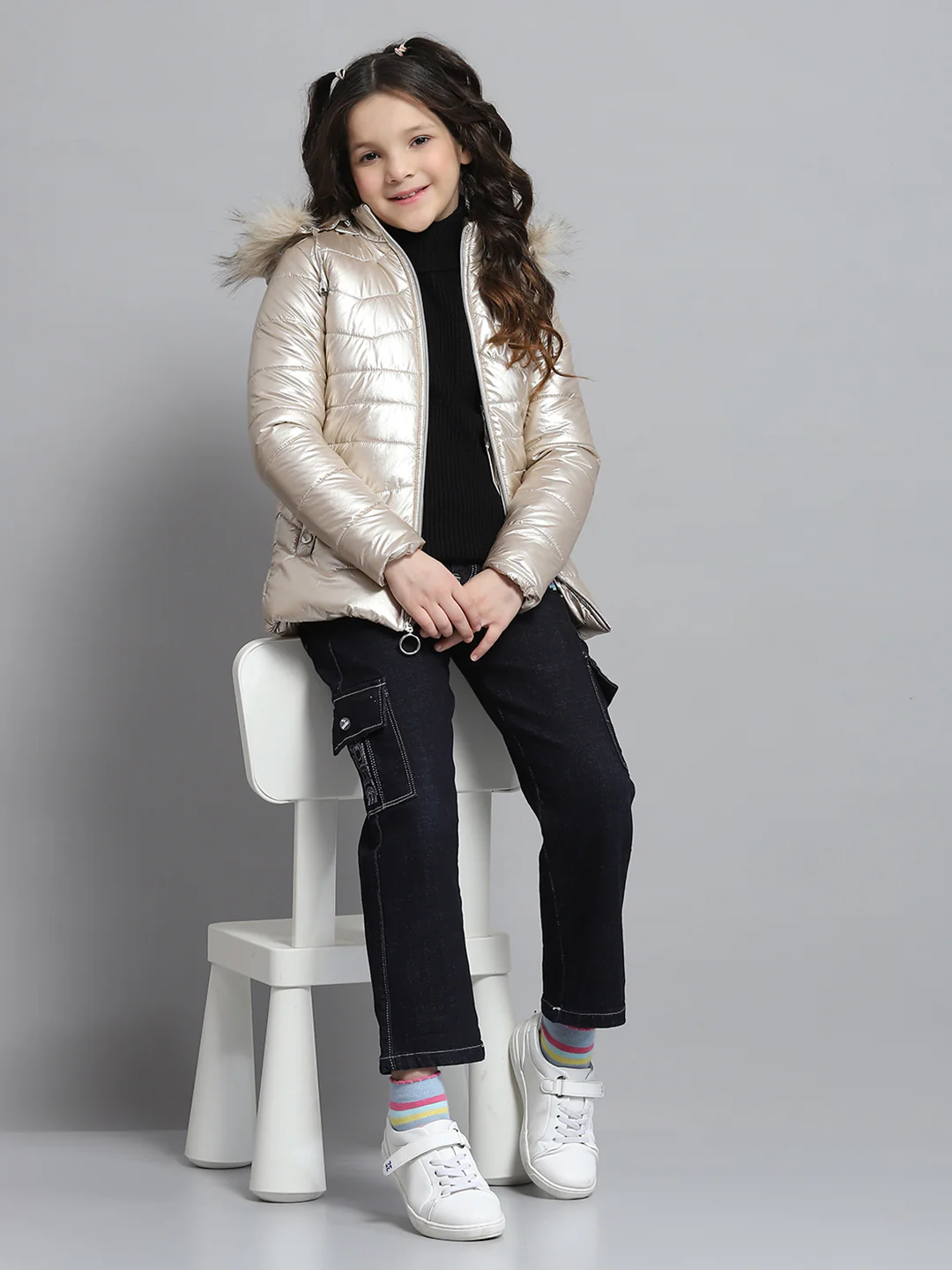 Girls Beige Solid Hooded Full Sleeve Jacket - Image 2