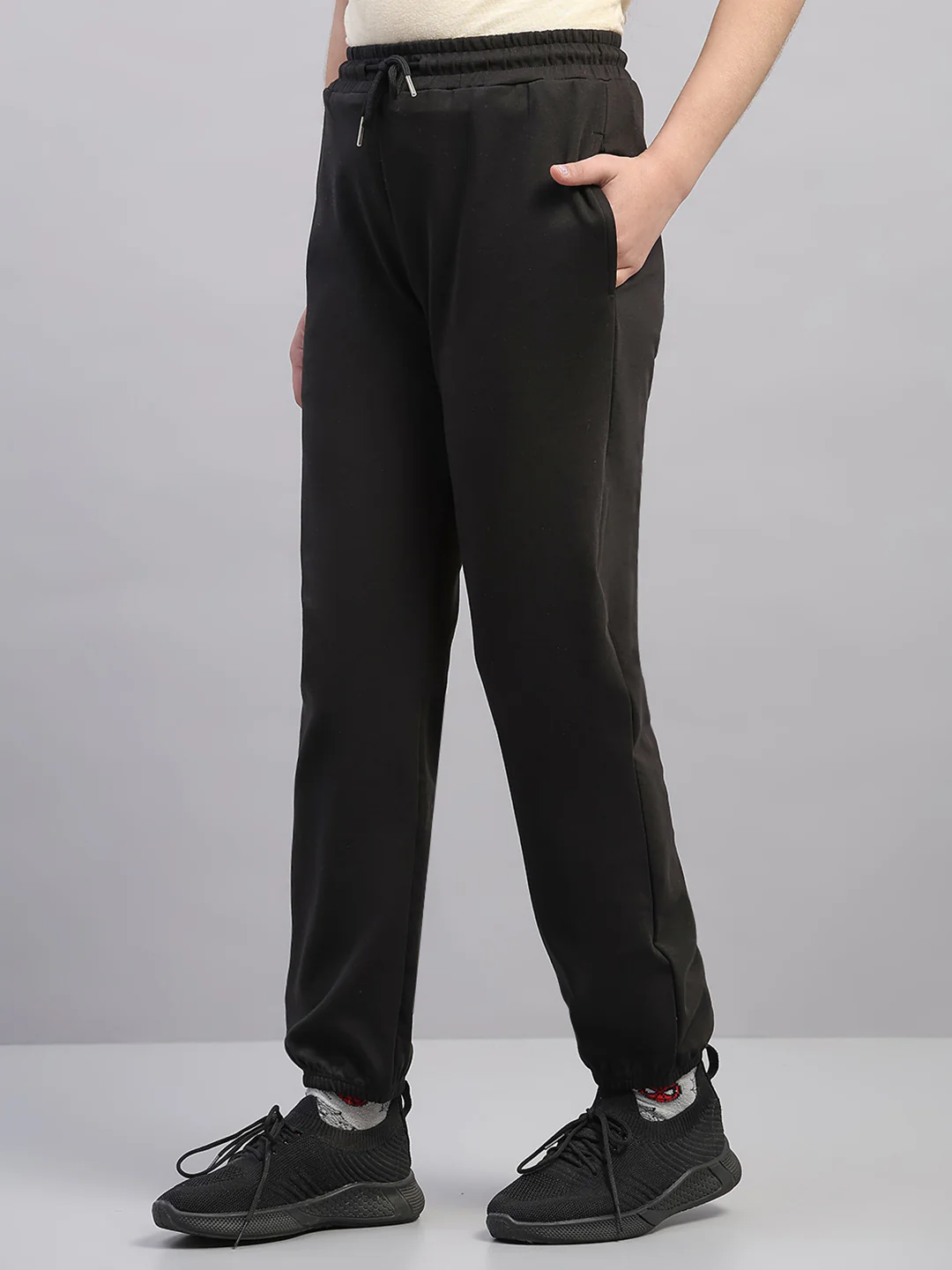 Girls Black Printed Hooded Full Sleeve Cords Set - Image 7