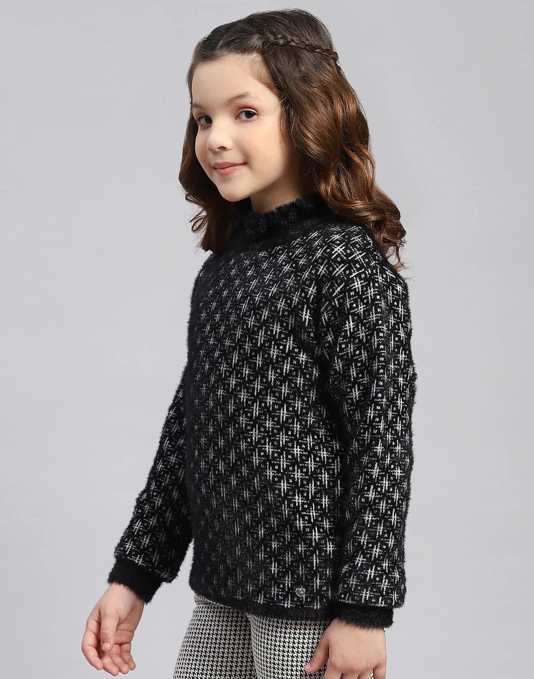 Girls Black Self Design F Neck Full Sleeve Sweater - Image 3