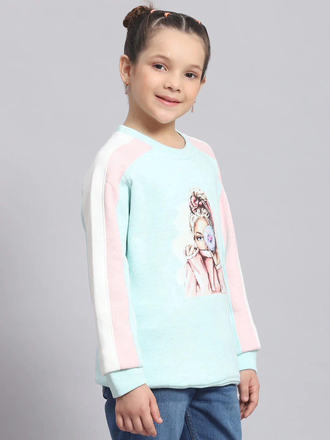 Girls Blue Printed Round Neck Full Sleeve Sweatshirt - Image 4
